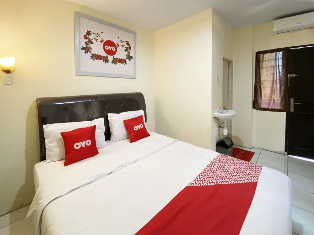 OYO 1634 Dom Residence