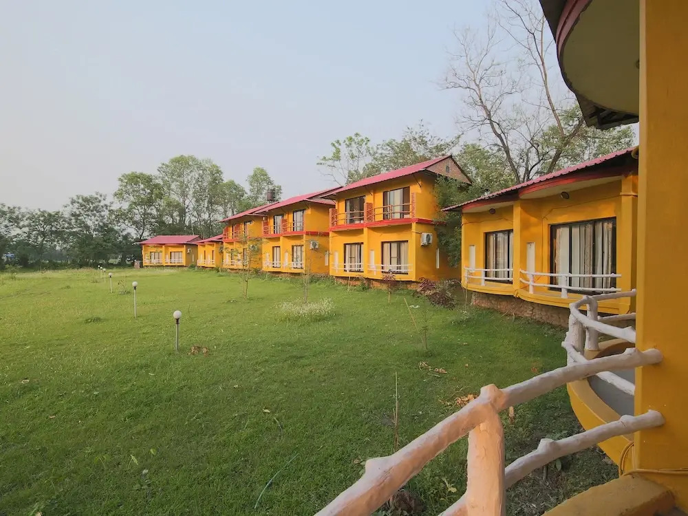 Oyo 355 River Park International Resort