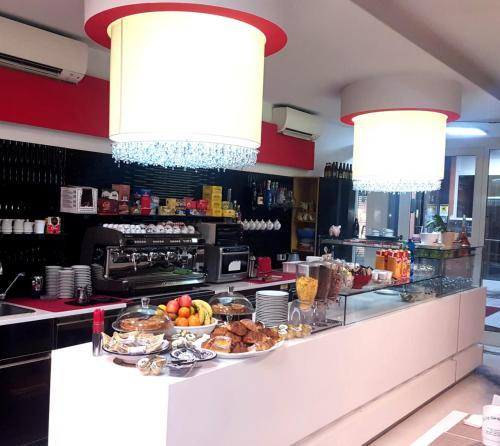 Hotel Elys