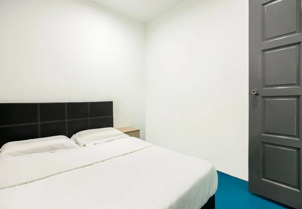 Capsule Inn
