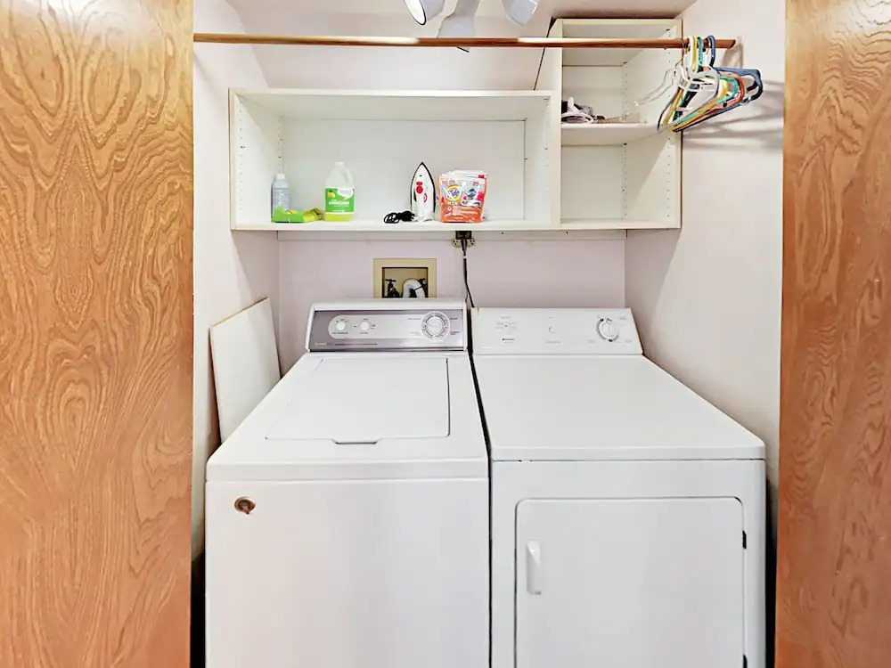 Medicine Man - 2 Br Home