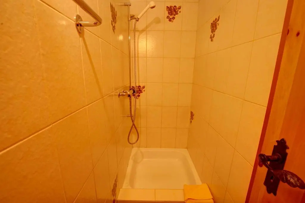 Chesa Munteratsch 2 1 2-Zimmerwohnung 202 Typ G