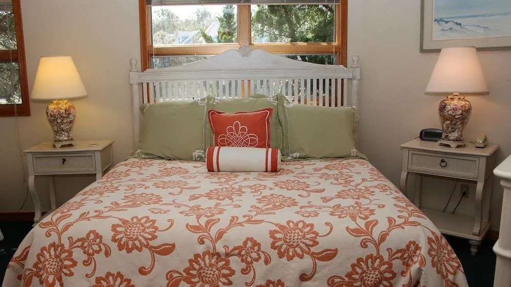 The Sandpiper - 5 Br Home