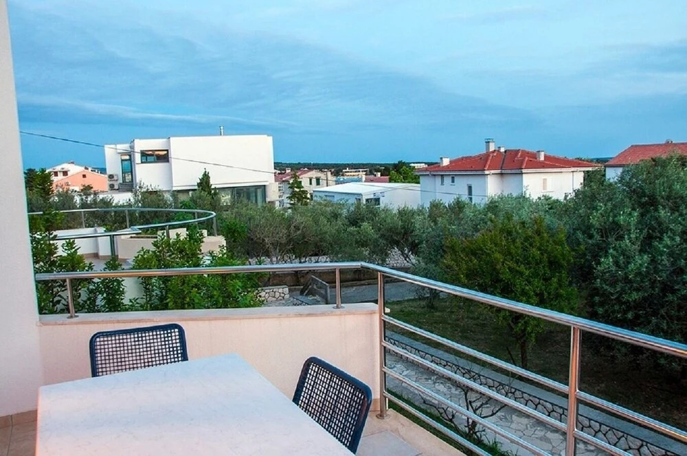 Erikas - 100m From sea - A4