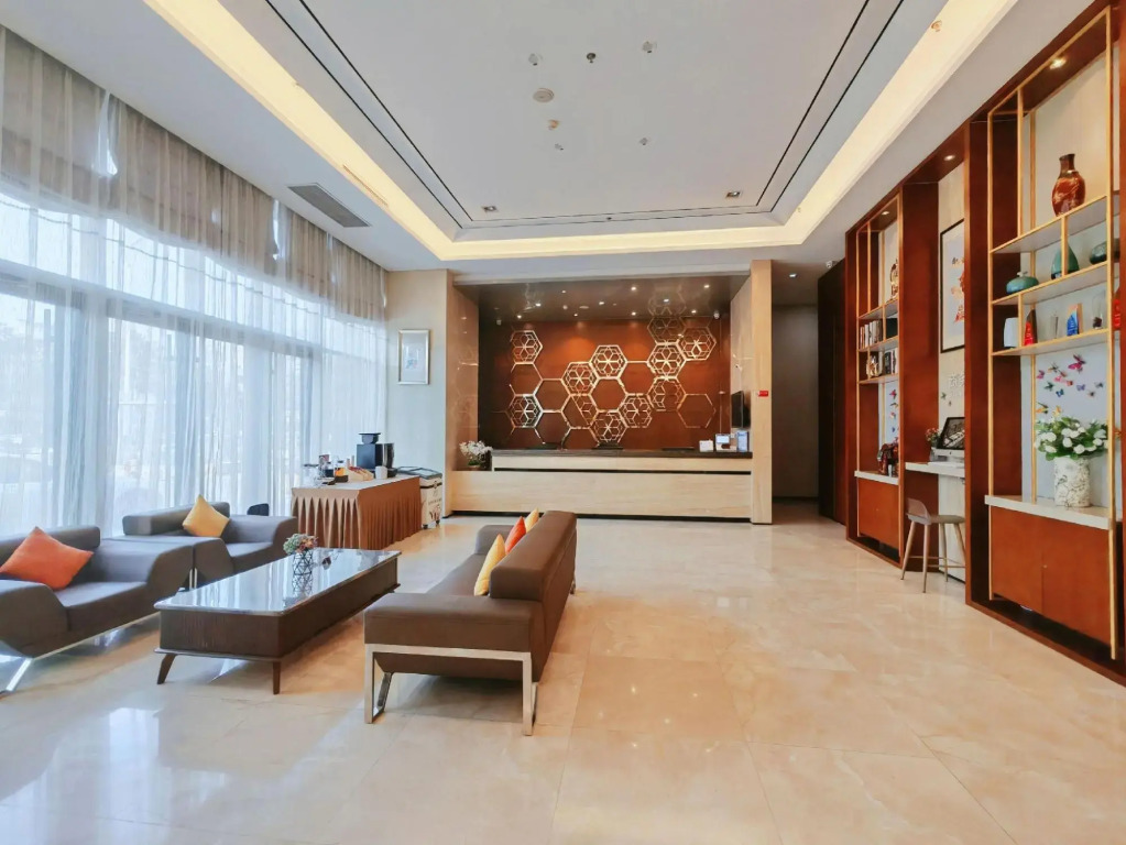 Yitel Hotel