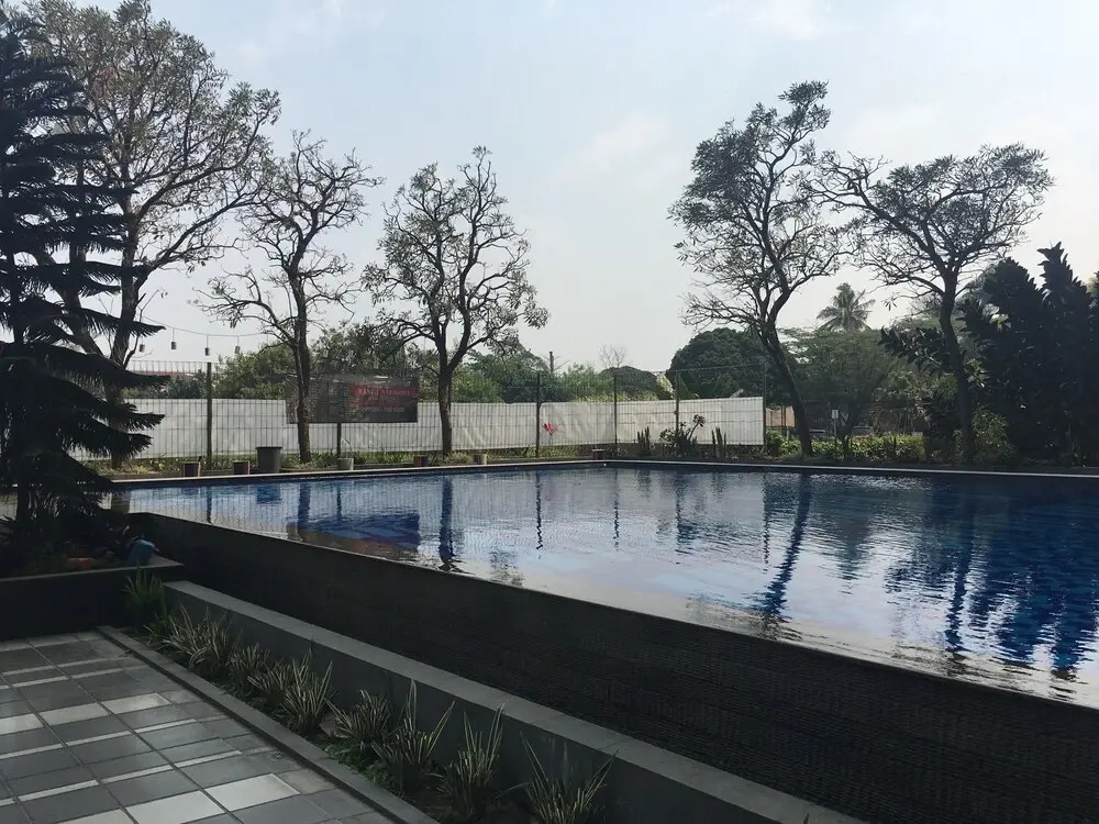 Strategic & Comfy 2Br Apartment At The Edge Near Unjani