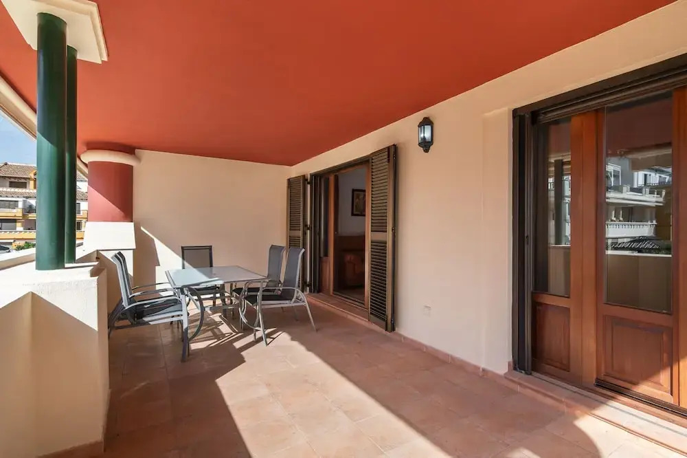 Family Oasis Near Golf & Beach