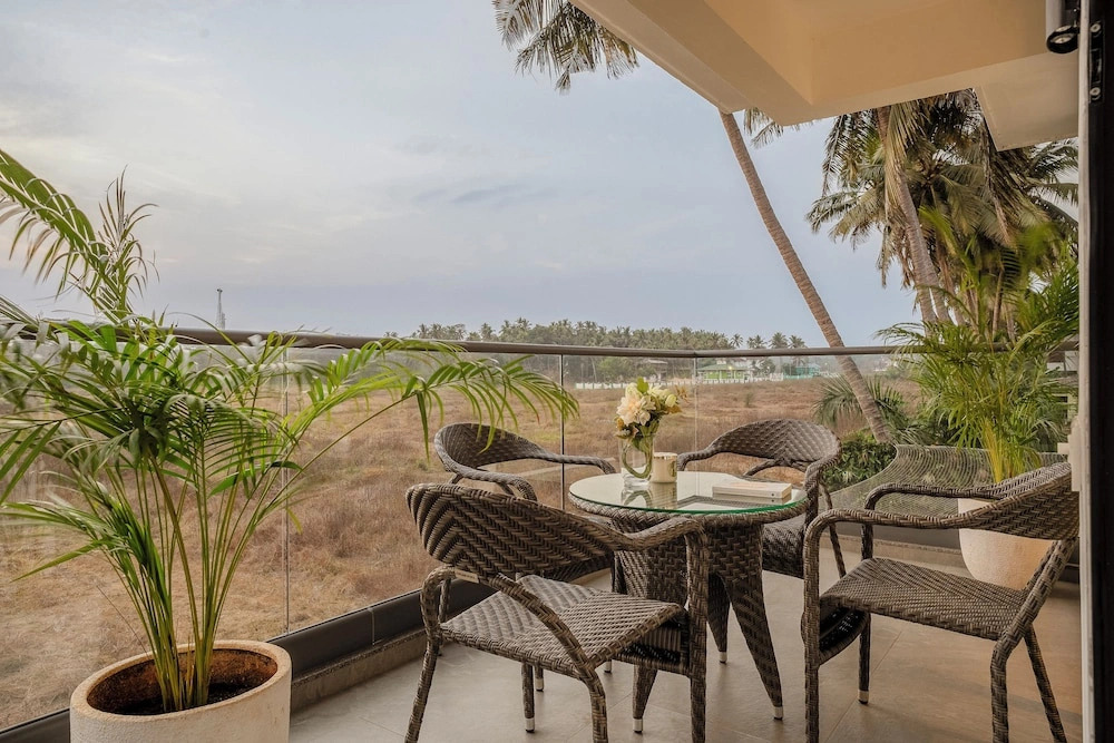 Staymaster Casa Damaaya 4BR- Pool
