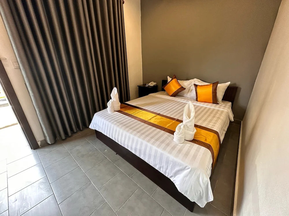 Sun Chakra Boutique Hotel - 50m to Museum & Royal Palace & Walking street