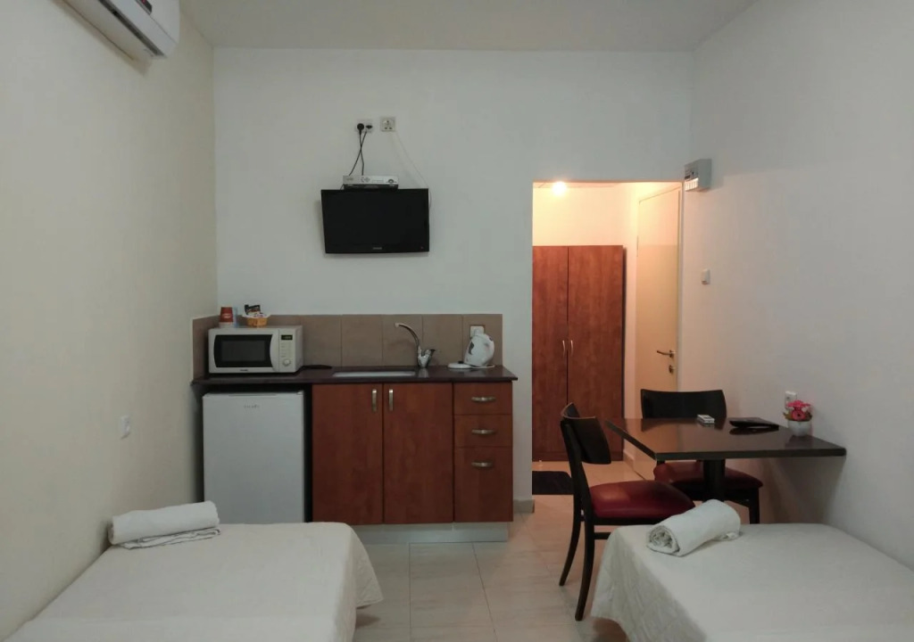 Gaaton Motel