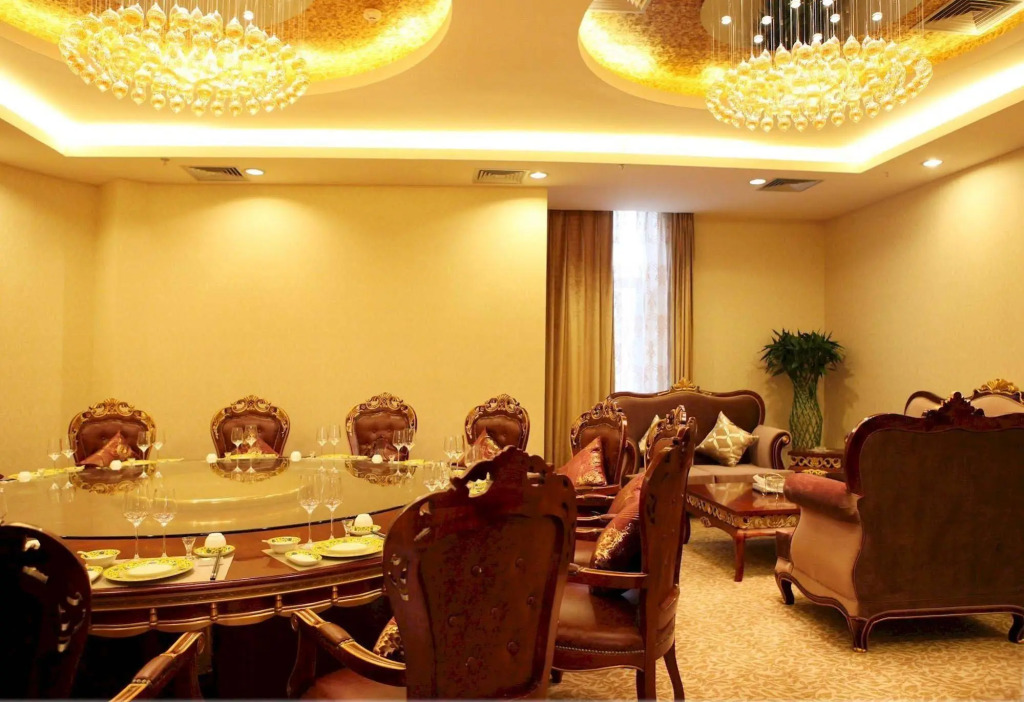 Chengdu Joyhub Cheer Hotel