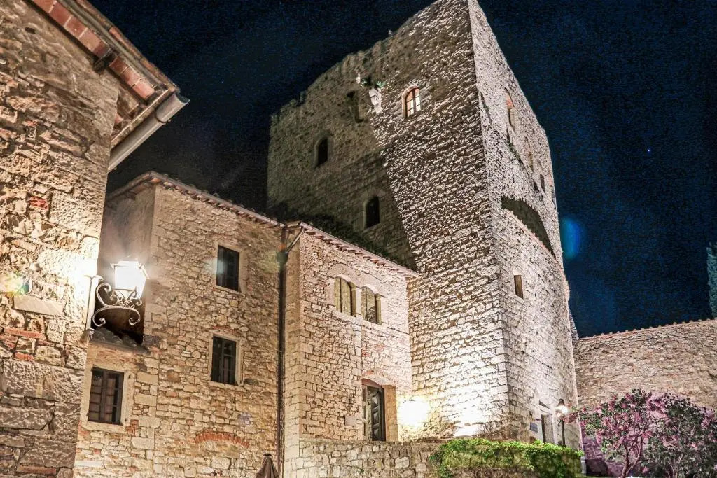 Castello Di Tornano Wine Relais