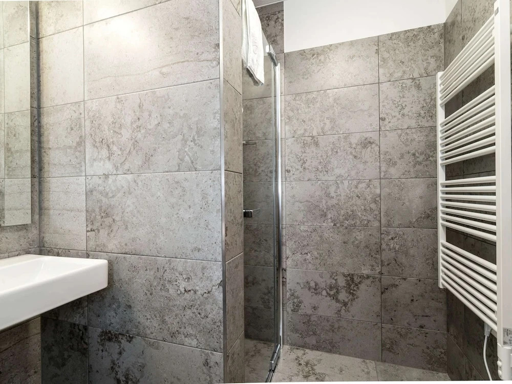 Apartment in Hollersbach near Ski Lift