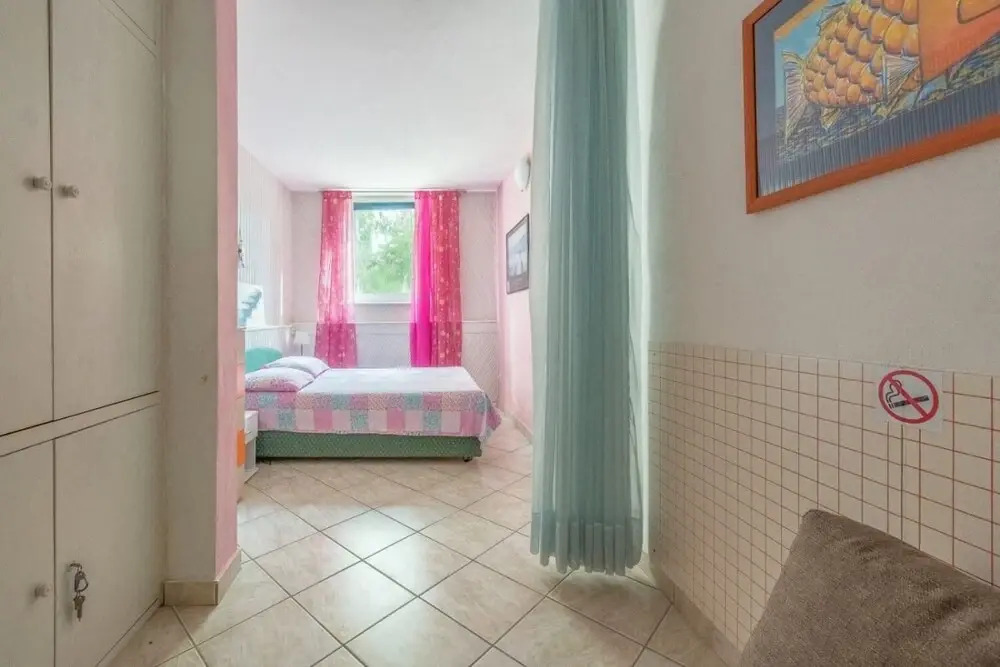 Branko - 60m From the Beach - SA1