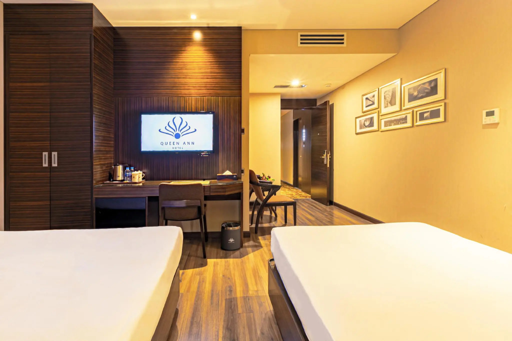 Queen Ann Hotel