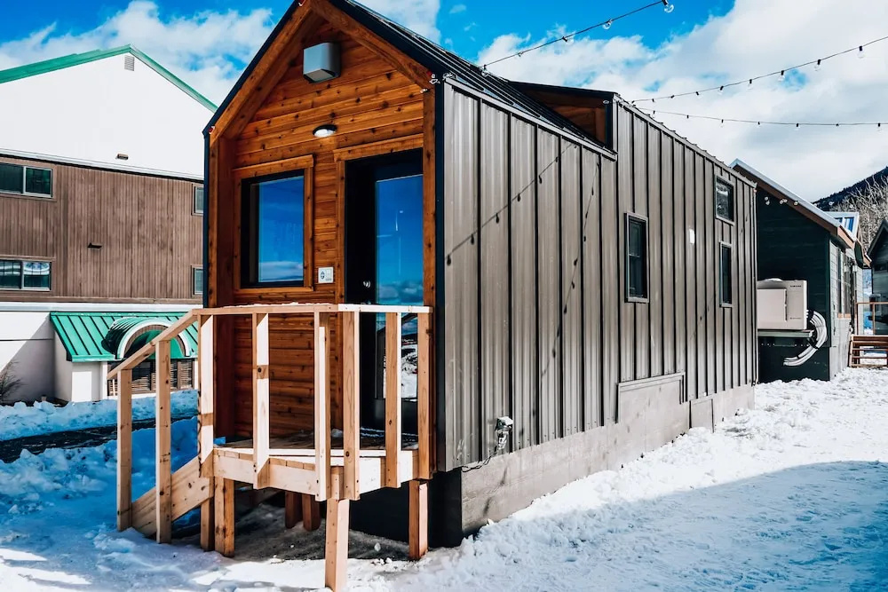 Powderhorn Lodging
