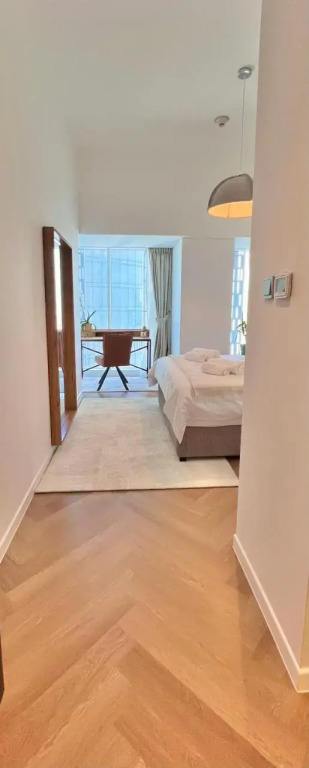 The Smart Concierge - Cayan tower