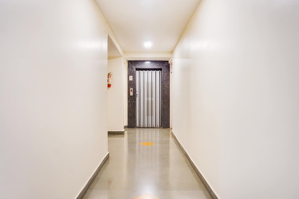 Super Hotel O Jadhav Nagar Near Sinhgad College