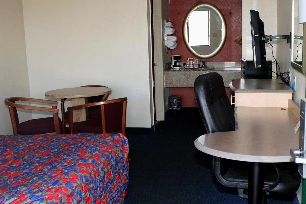 Q Lodging