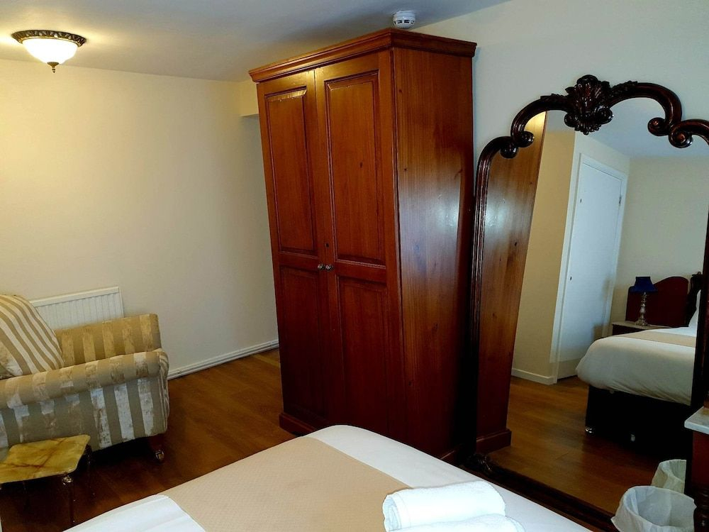 Rose Tor Hotel