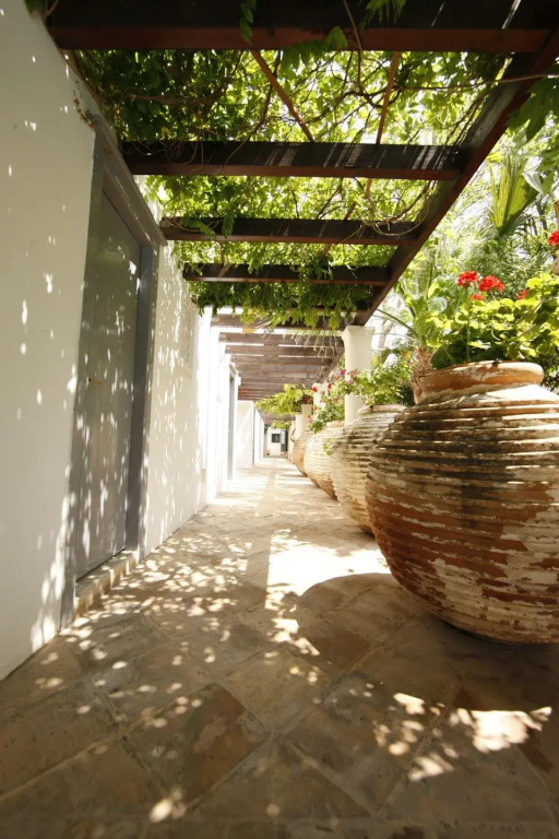 Bratsera Boutique Hotel