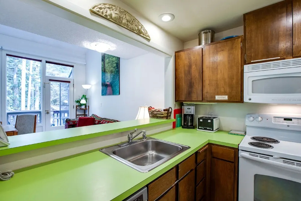 38SW - WiFi - Fireplace - Dishwasher - W/D - Sleeps 6