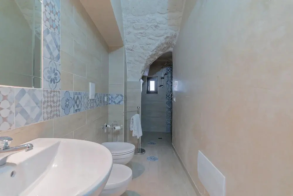 La Bianca Suite