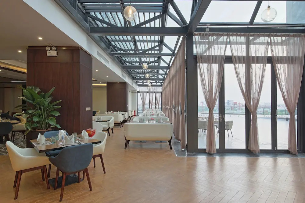 Jiaxin Conifer Xingtan Hotel
