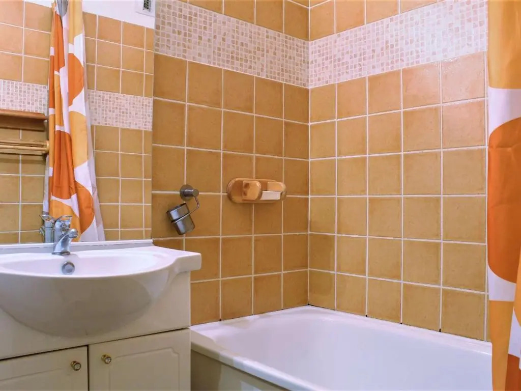 Appartement Risoul, 1 pièce, 4 personnes - FR-1-330-61