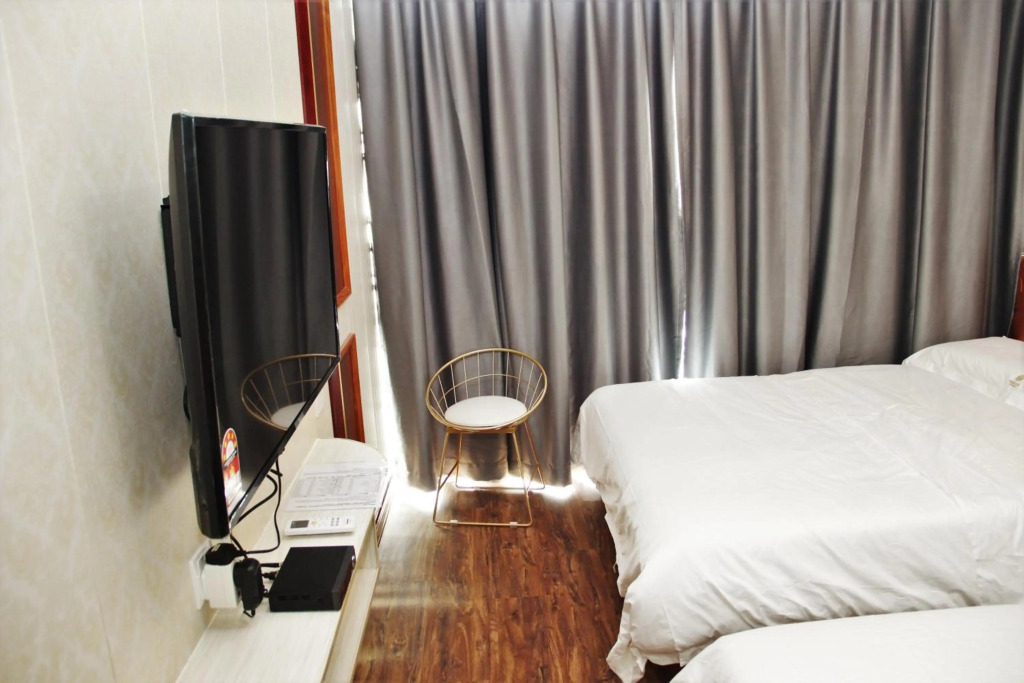 38 HOME STAY KUCHING