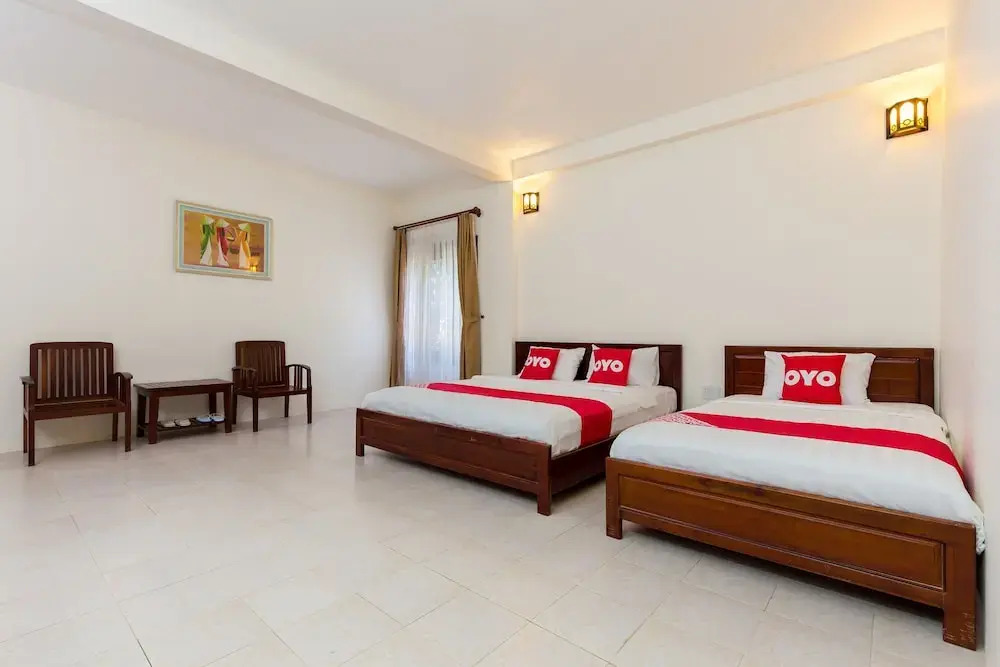 OYO 949 Sky Garden Resort