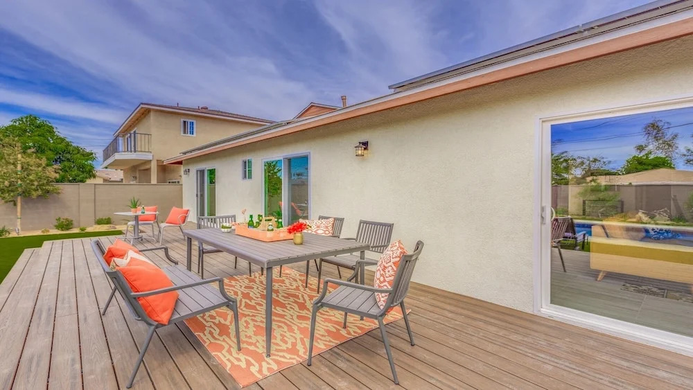 Carnelian - 5 Br Home