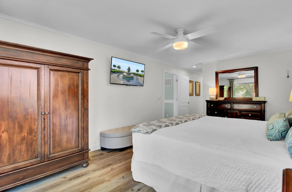 11 Lagoon Villa by AvantStay | 5mins to Beach!, Isle of Palms