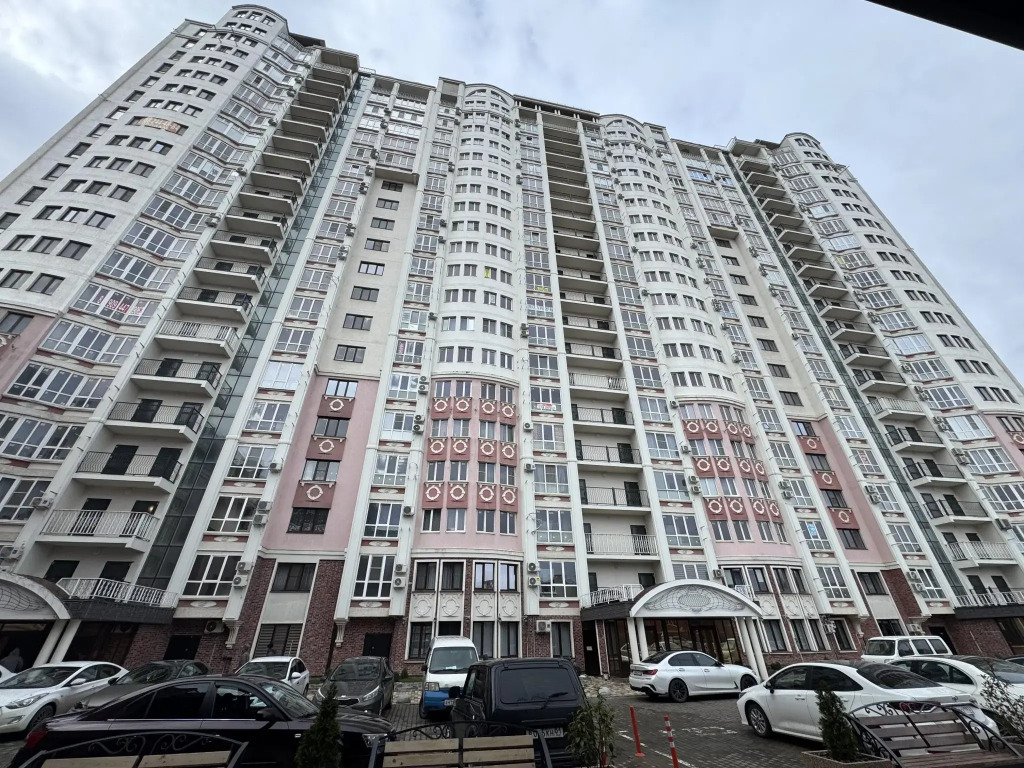 Красивая квартира у Парка Галицкого - ЖК Версаль