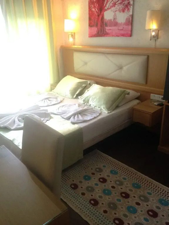 Yalçın Otel