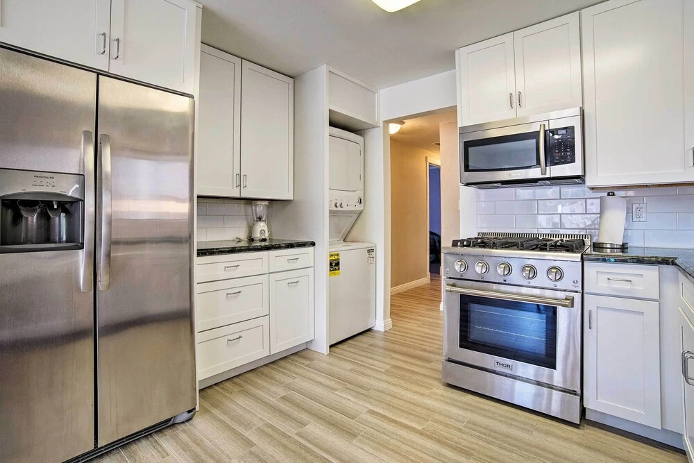 Walk to Beach: Condo w/ Patio on Catalina Island