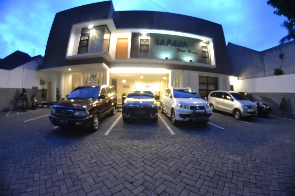 Sapadia Guest House