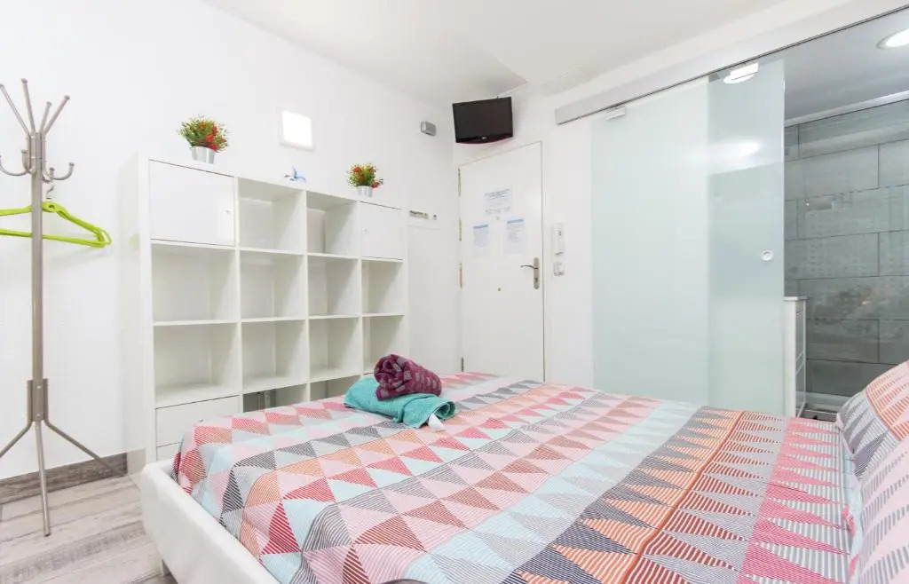 Little Hawaii Apartments