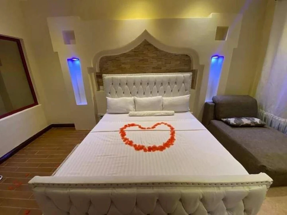 Lux Suites Lily Holiday Homes Shanzu