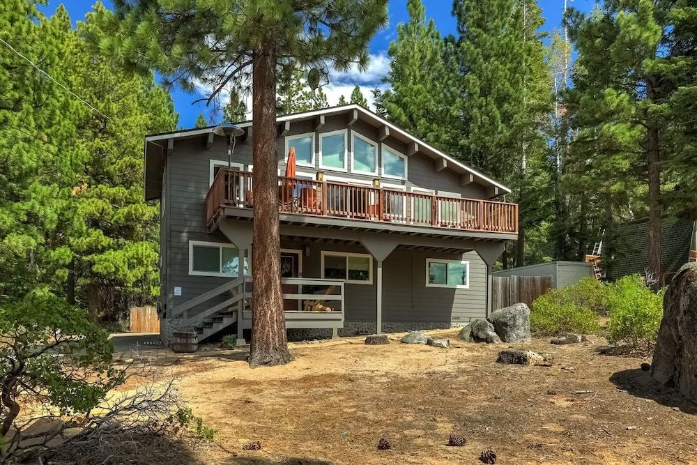 Panka Treehouse