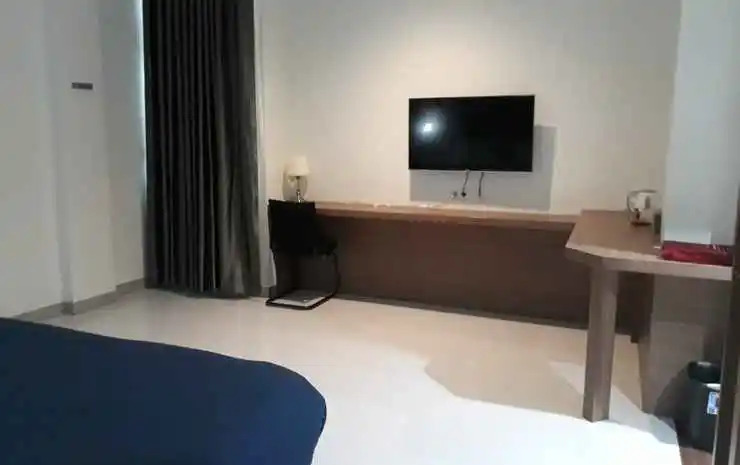 Amoda Hotel & Cafe