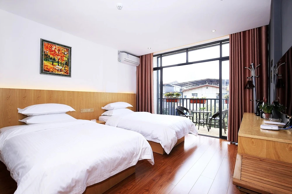 Hua Yue Ge Boutique Hotel