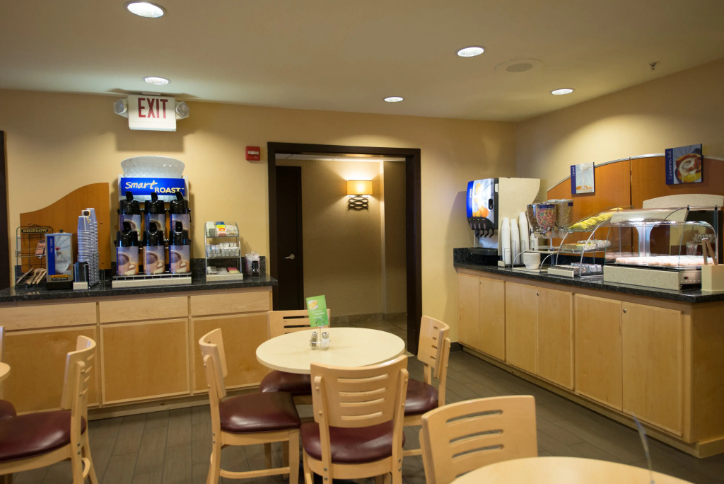 Holiday Inn Express Portland East - Columbia Gorge by IHG