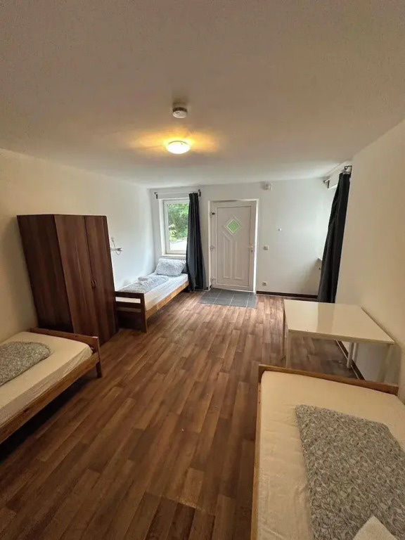 2-Rent Group Hostel Apartments HAN53