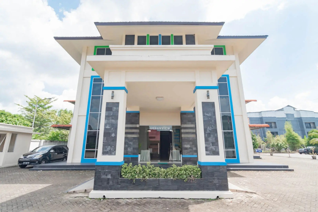 Urbanview Hotel Syariah Dapen Pontianak by RedDoorz