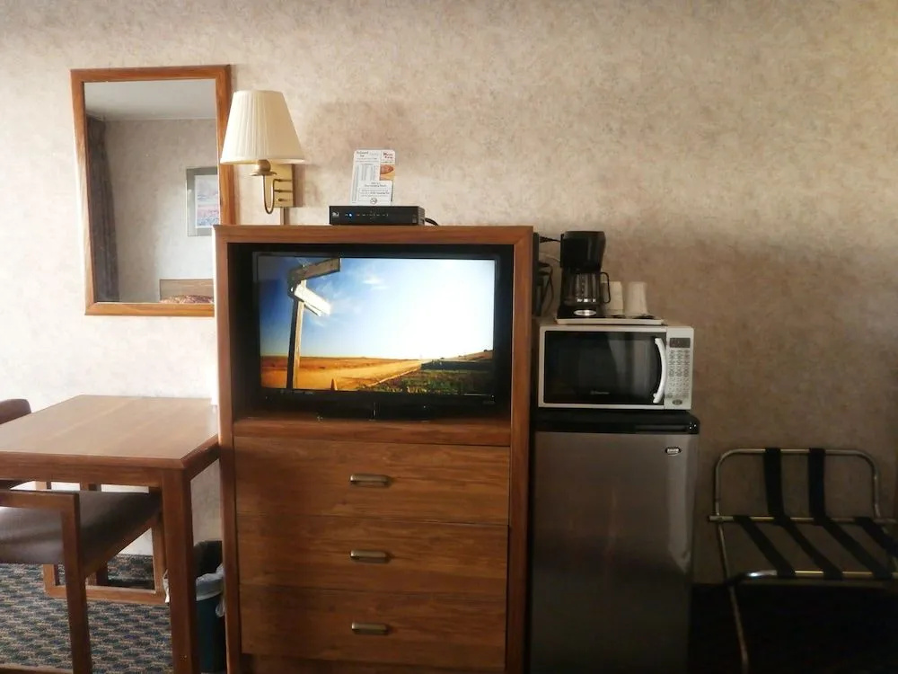 Richmond Inn and Suites