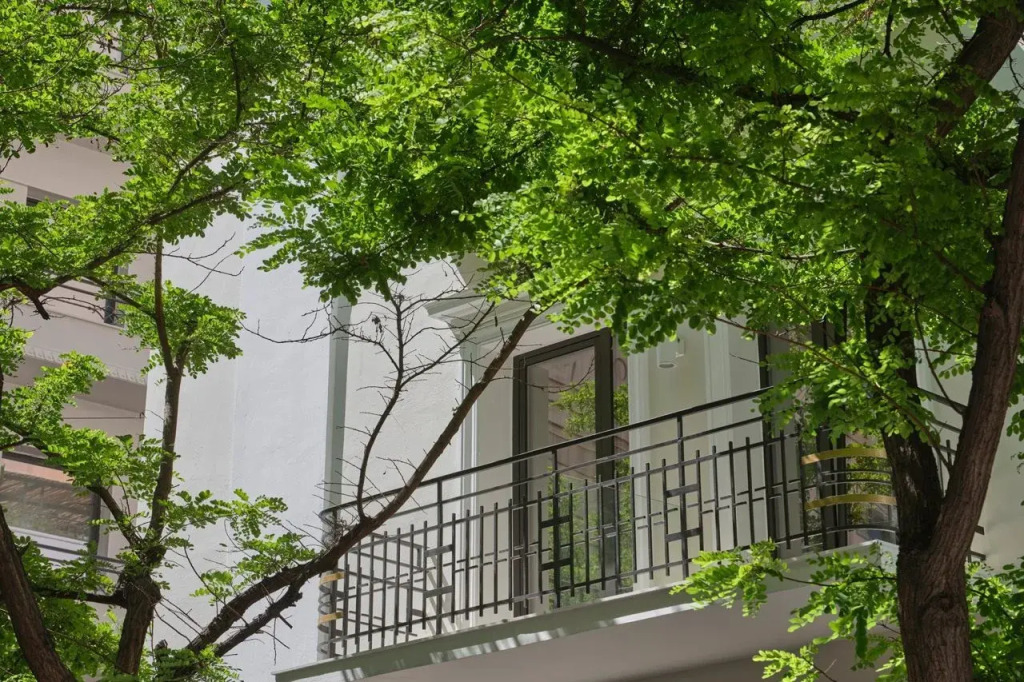 Astikon House