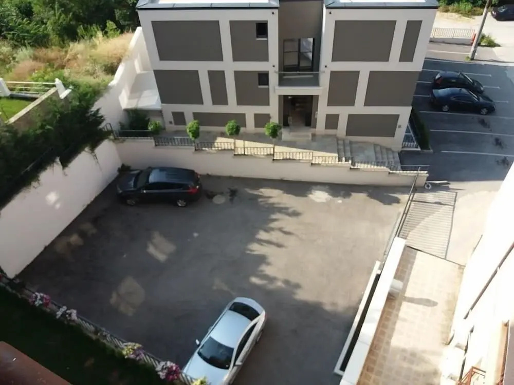 Varna Inn Sea Park Apartments