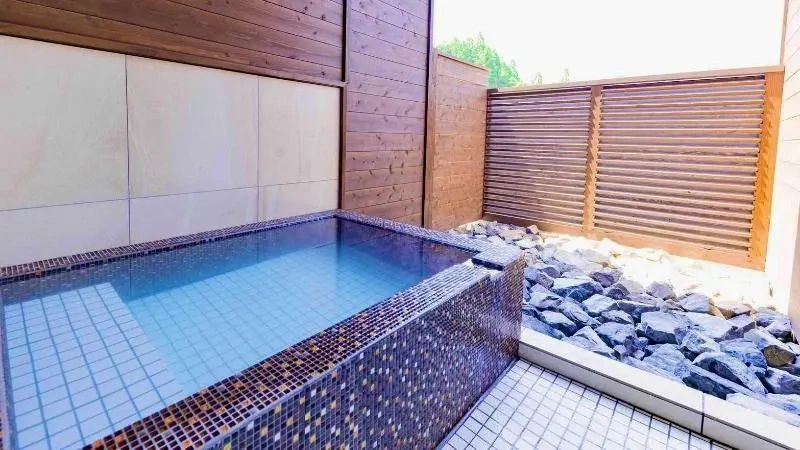 Yufuin Onsen Glamping Kaze No Hibiki