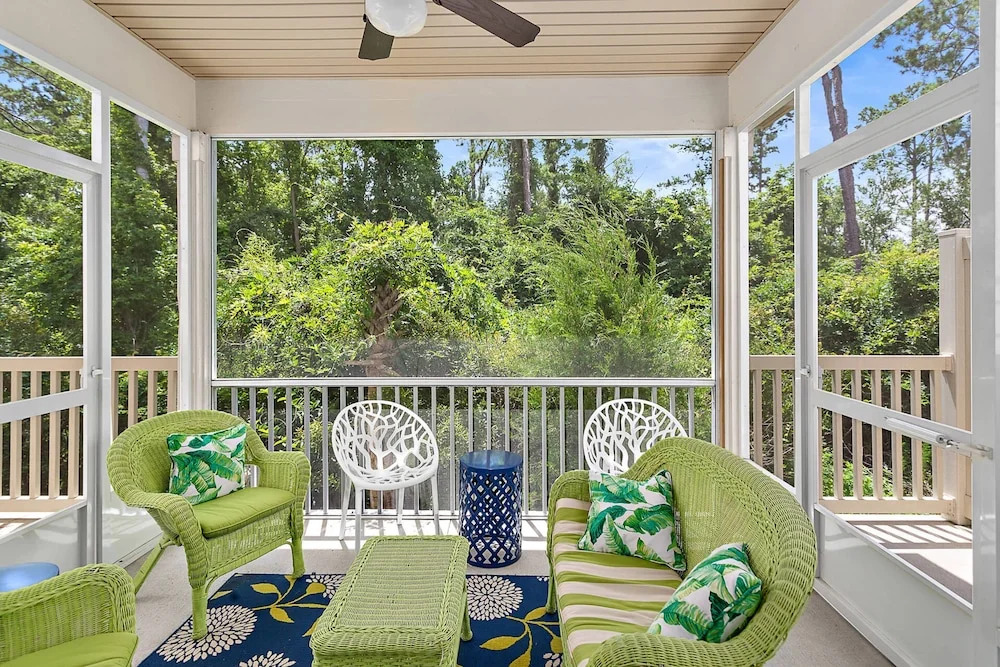 601 Mariners Circle by Hodnett Cooper